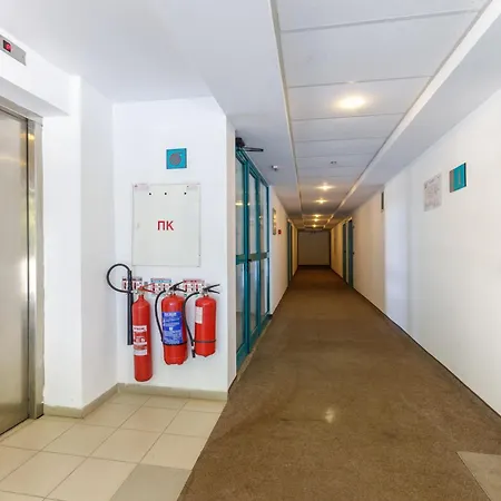 شقة Budget Beachfront Golden Sands فارنا